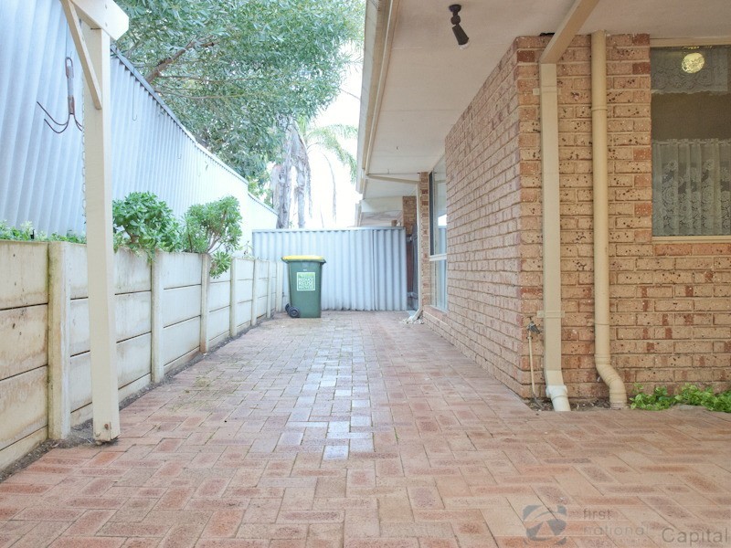 4/81 Azelia Street, Alexander Heights WA 6064