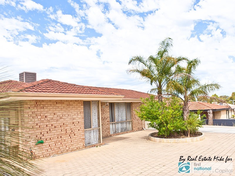 10 Windarra Heights, Marangaroo WA 6064