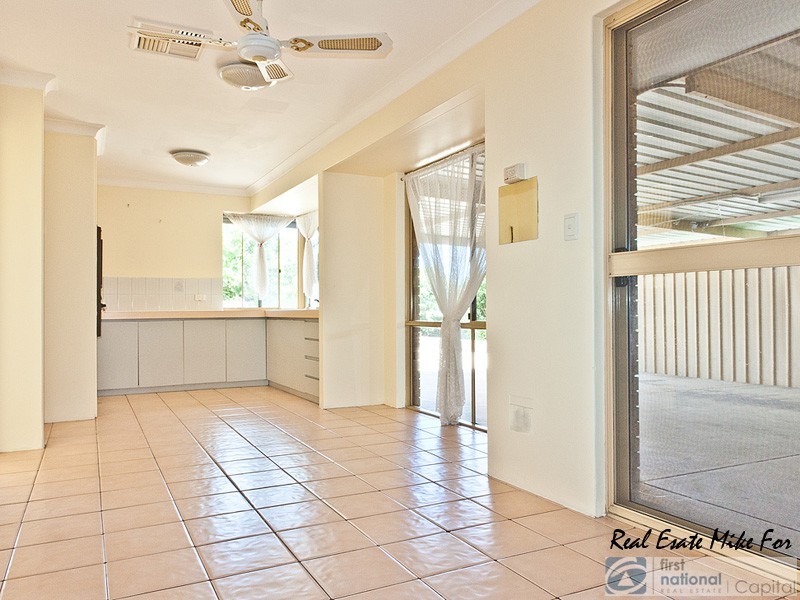10 Windarra Heights, Marangaroo WA 6064