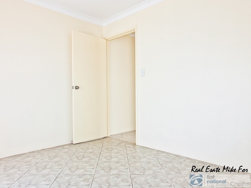 10 Windarra Heights, Marangaroo WA 6064