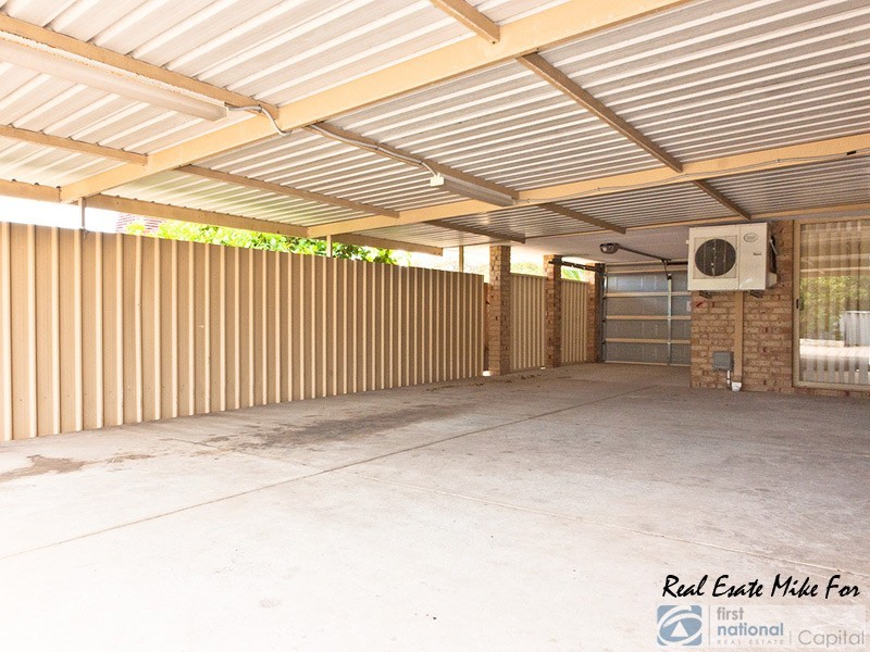 10 Windarra Heights, Marangaroo WA 6064