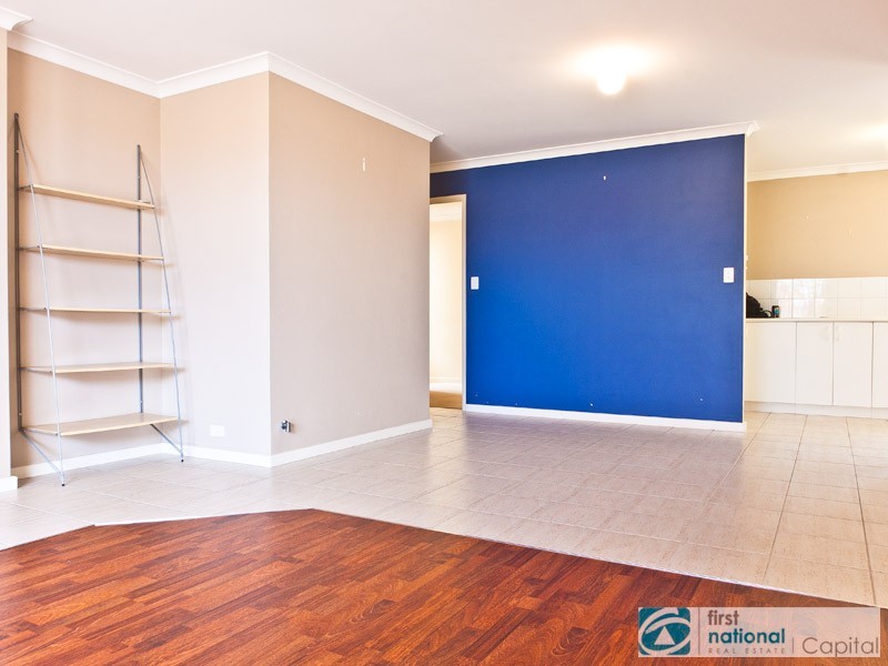7/3 Adelphi Court, Marangaroo WA 6064