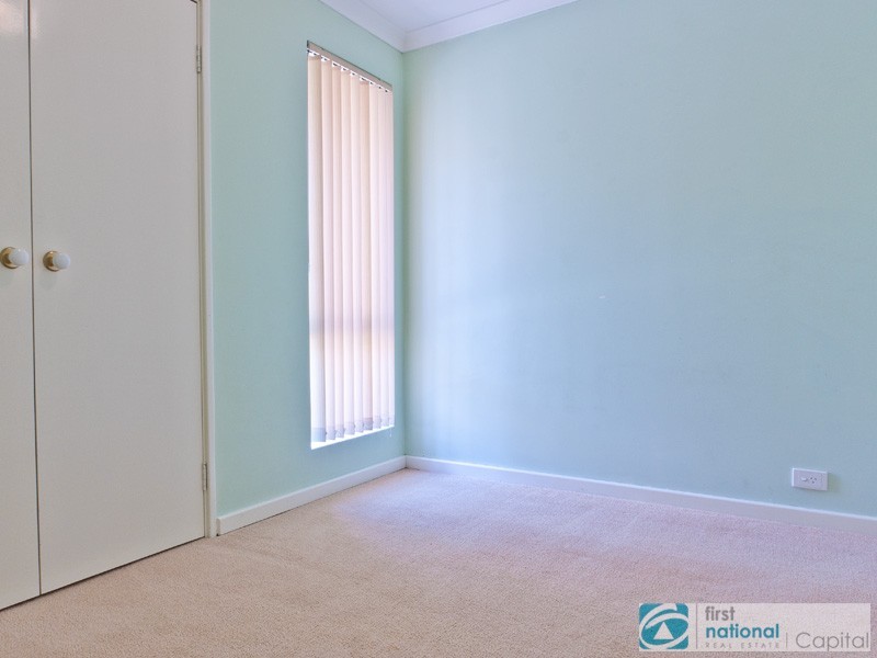 7/3 Adelphi Court, Marangaroo WA 6064