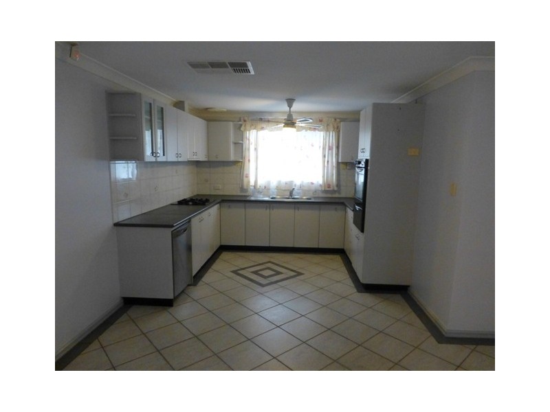 5 Staunton Grove, Mirrabooka WA 6061