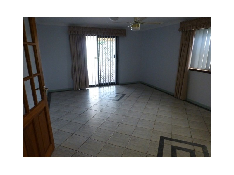 5 Staunton Grove, Mirrabooka WA 6061