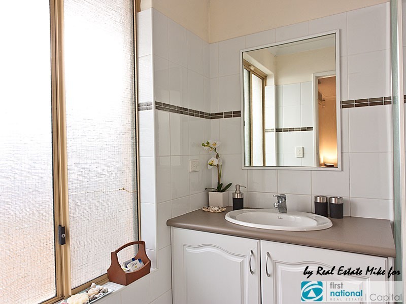 30 Lancer Way, Alexander Heights WA 6064