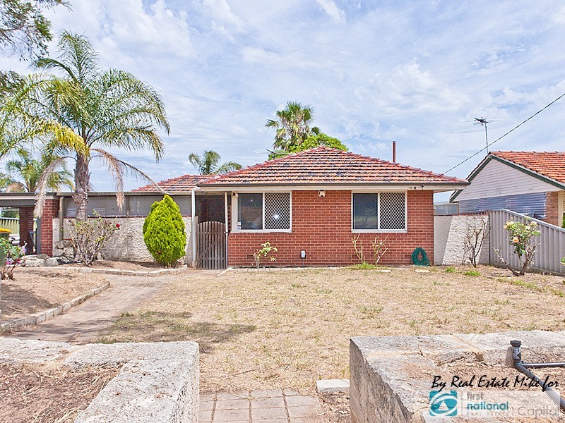 13 Burnham Way, Girrawheen WA 6064