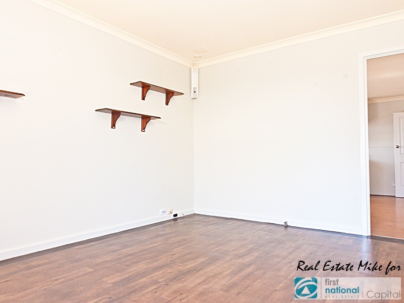 13 Burnham Way, Girrawheen WA 6064