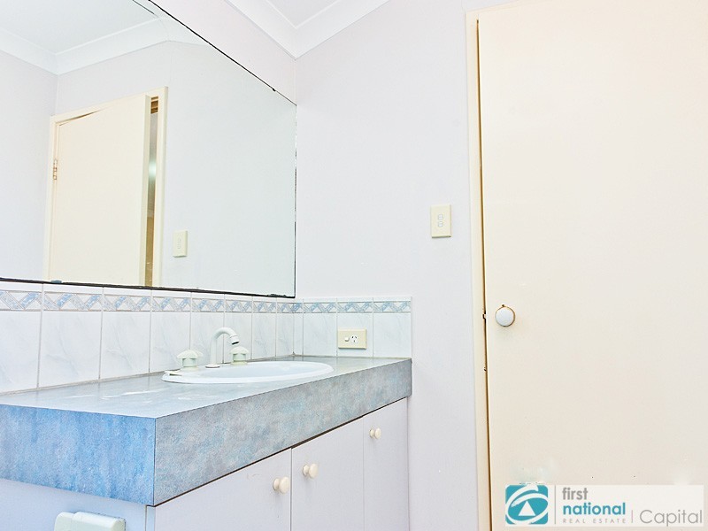 5 Masters Place, Marangaroo WA 6064