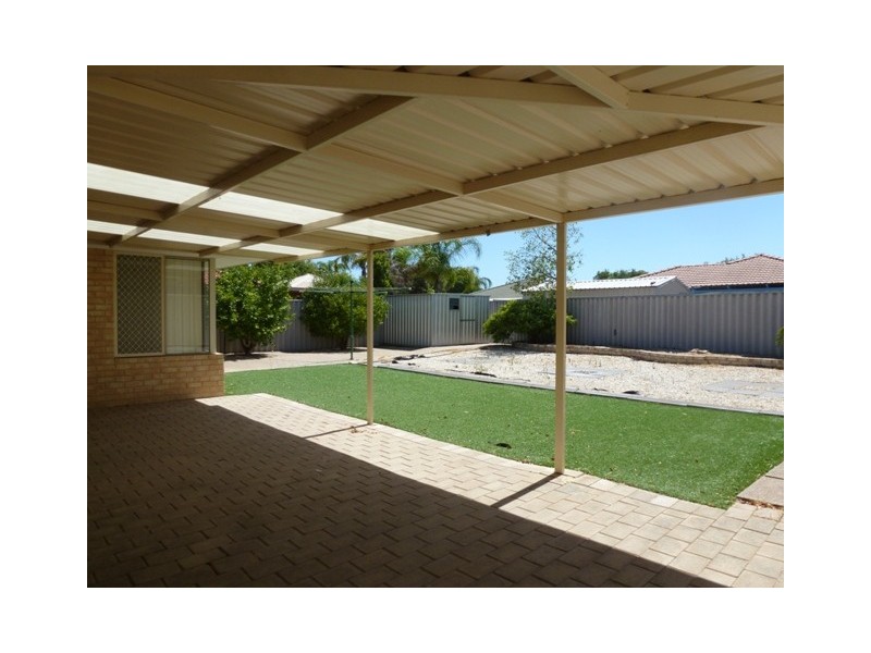 13 Yandal Crescent, Ballajura WA 6066