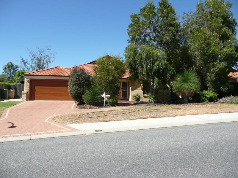 5 Brookway Retreat, Landsdale WA 6065