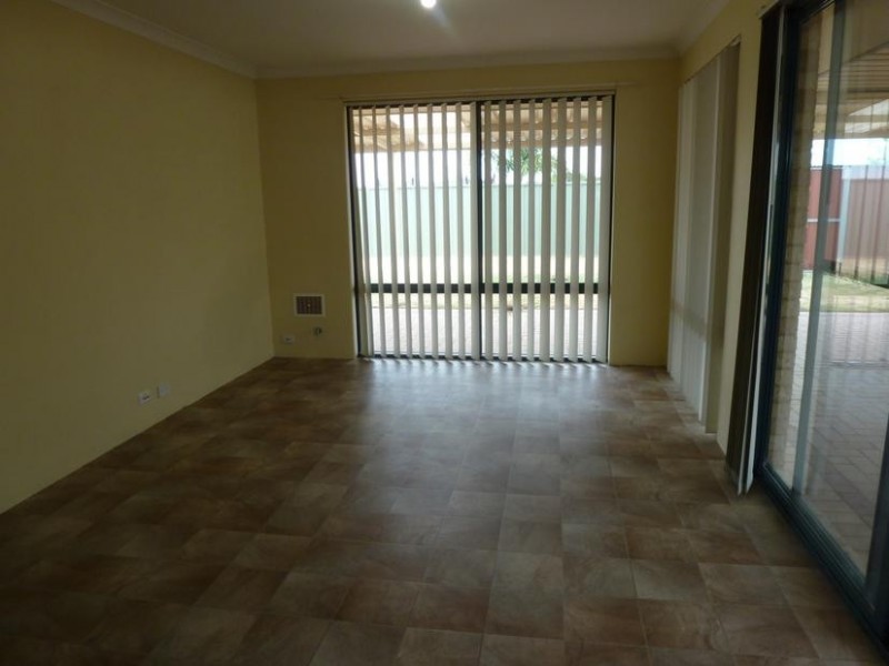 4 Hardwood Turn, Merriwa WA 6030