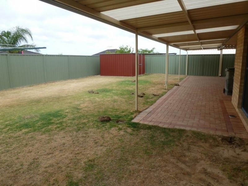 4 Hardwood Turn, Merriwa WA 6030