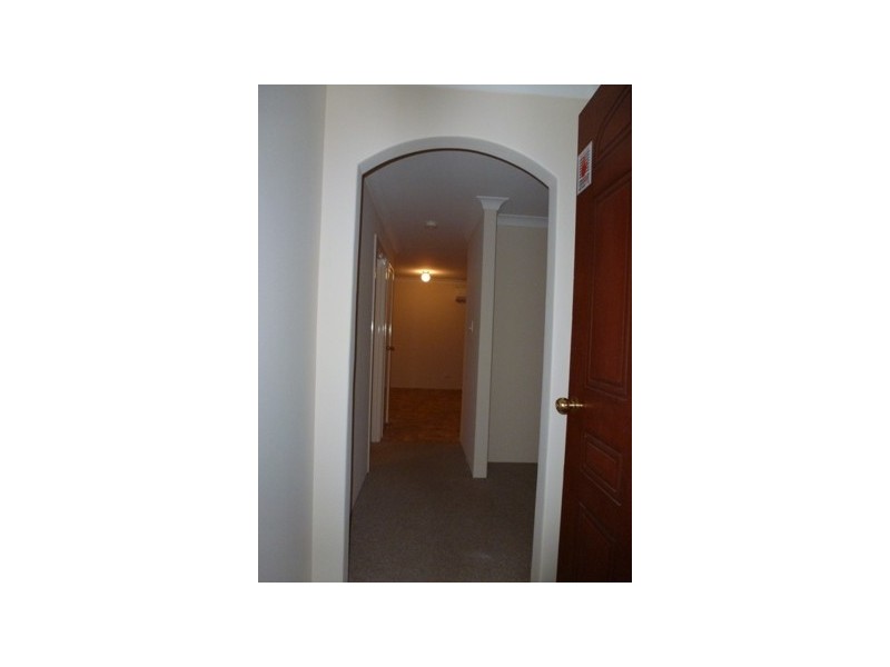 4/81 Azelia Street, Alexander Heights WA 6064