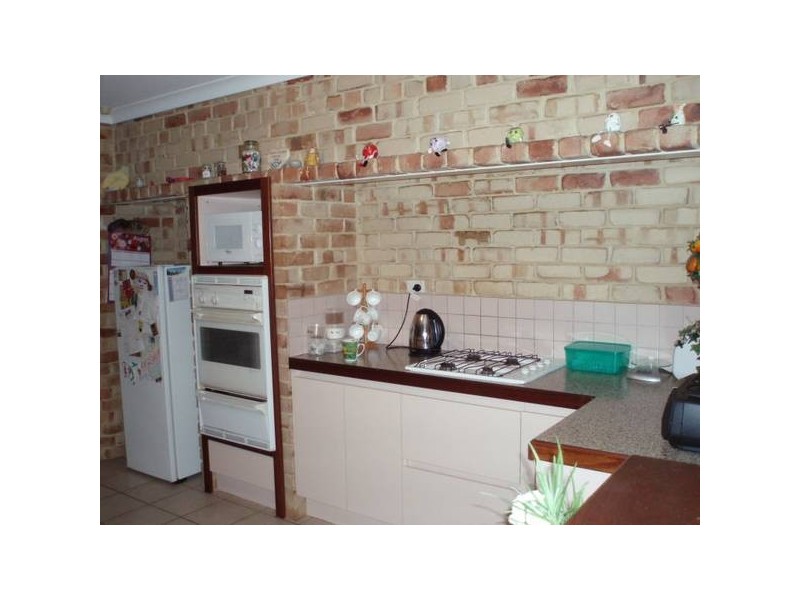 21 Englefield Retreat, Landsdale WA 6065