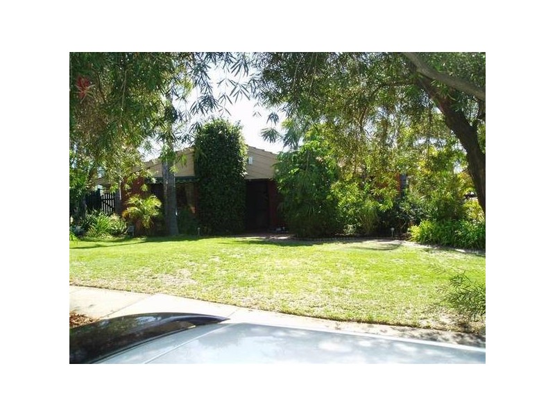 2 Inglis Court, Kingsley WA 6026