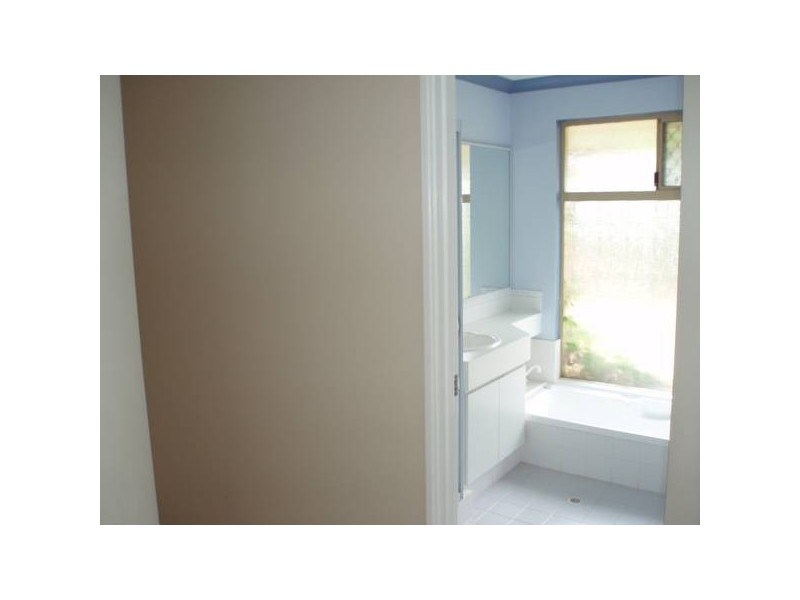 19 Harewood Place, Marangaroo WA 6064