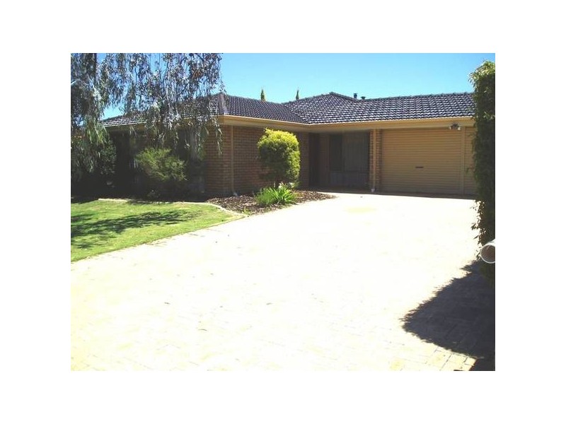 37 Marianne Way, Alexander Heights WA 6064