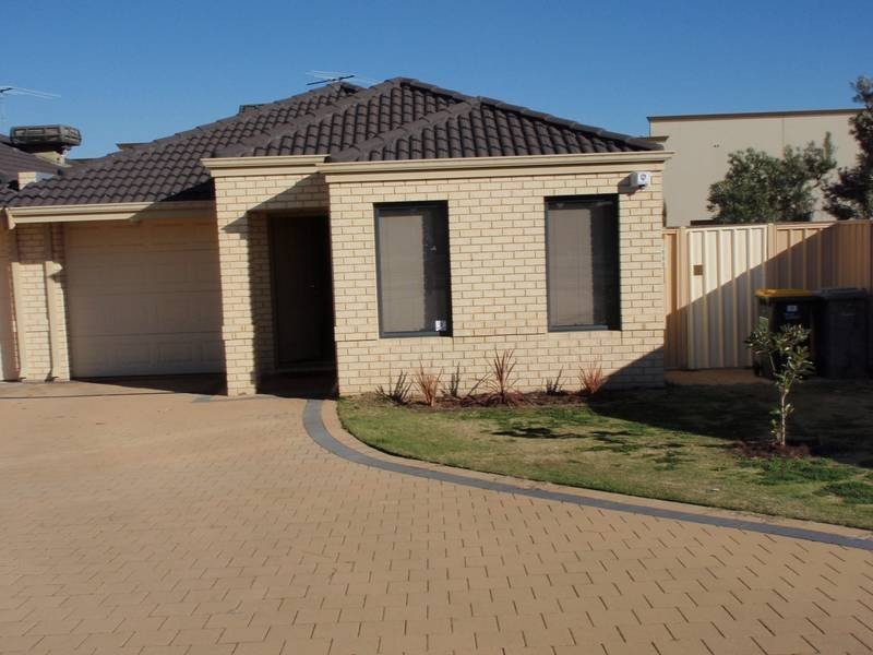 24 Linto Way, Alexander Heights WA 6064