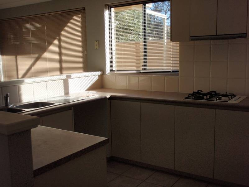 24 Linto Way, Alexander Heights WA 6064