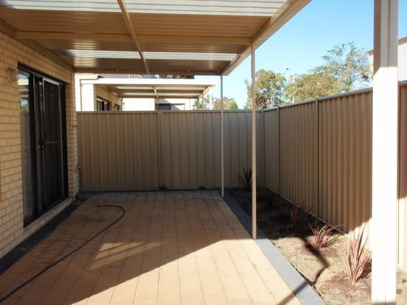 24 Linto Way, Alexander Heights WA 6064