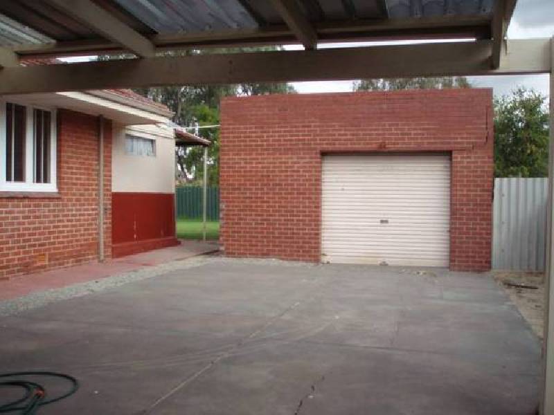 25 McCowan Street, Kenwick WA 6107