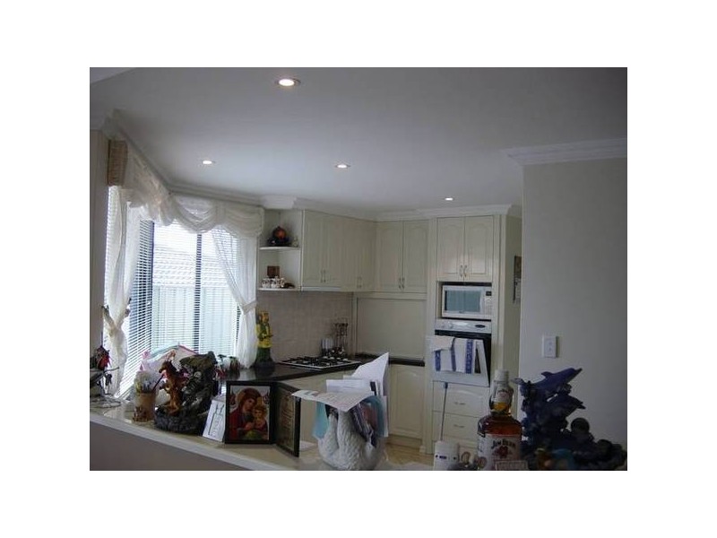 Abbotswood Drive, Landsdale WA 6065