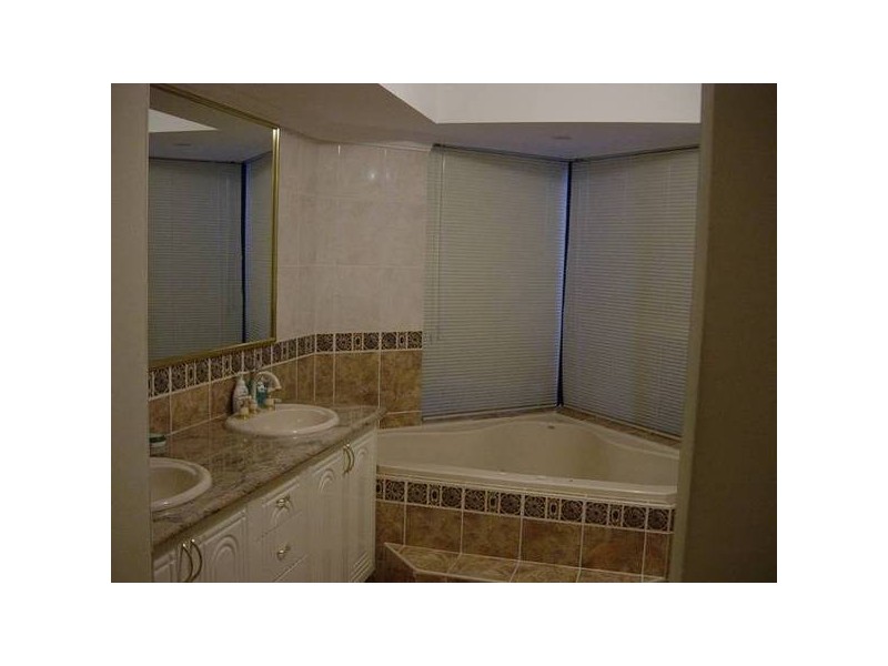 Abbotswood Drive, Landsdale WA 6065