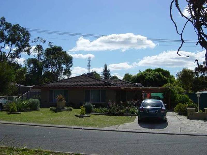 22 Henniker Way, Koondoola WA 6064