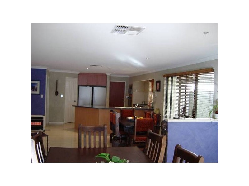 Sumner Mews, Landsdale WA 6065