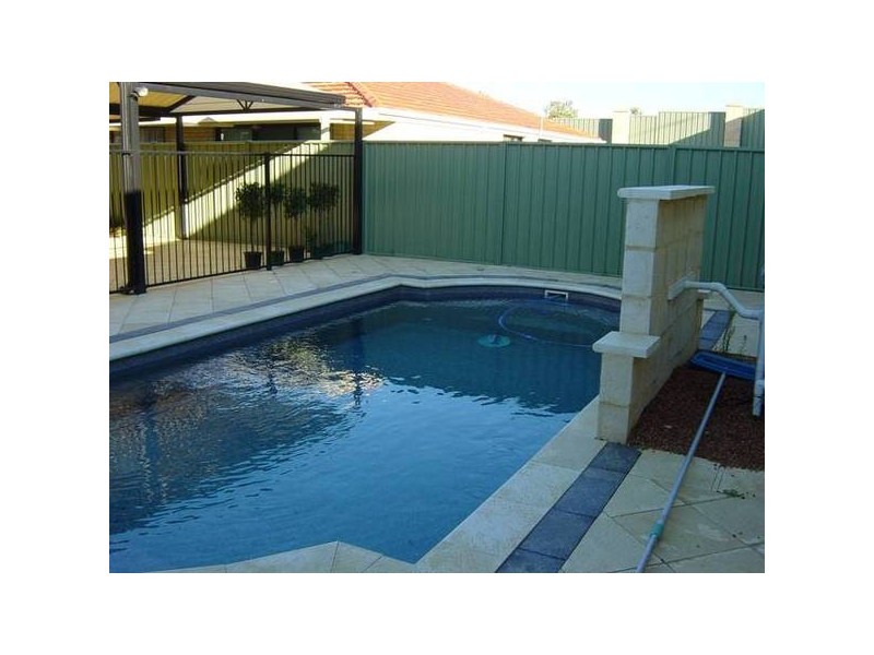 Sumner Mews, Landsdale WA 6065