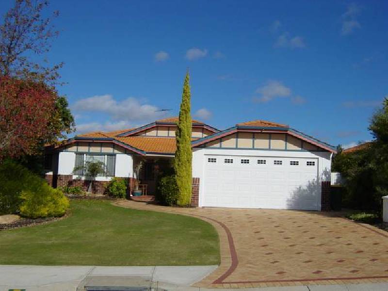 7 Brookway Retreat, Landsdale WA 6065