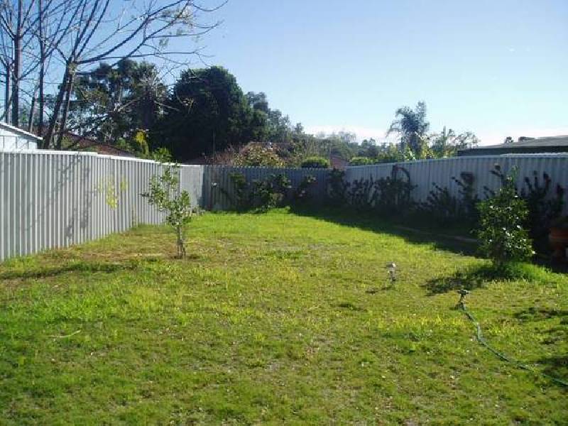 Yeo Court, Koondoola WA 6064