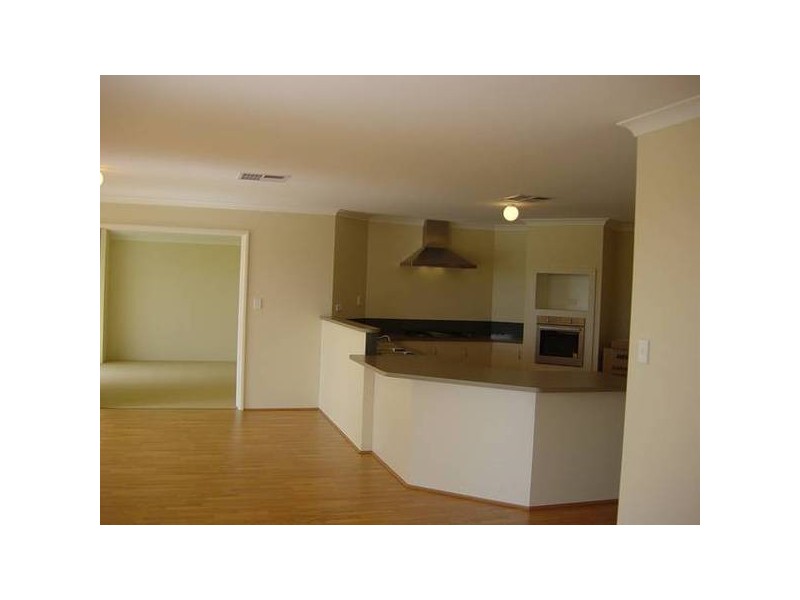 Rosemary Ave, Darch WA 6065