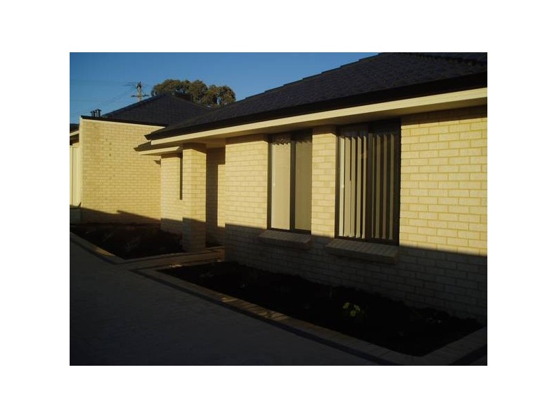 21 C Montrose Way, Nollamara WA 6061