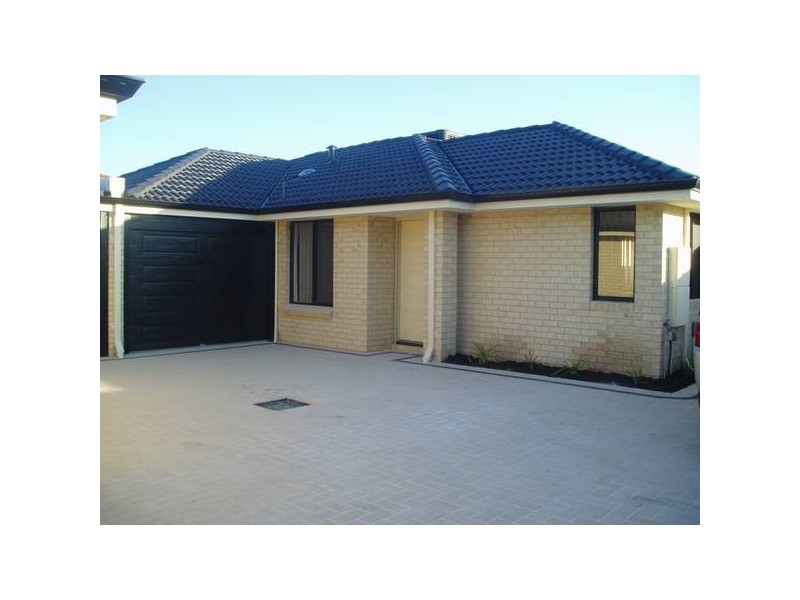 21 C Montrose Way, Nollamara WA 6061