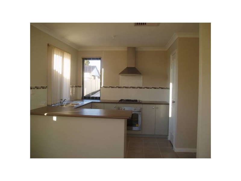 21 C Montrose Way, Nollamara WA 6061