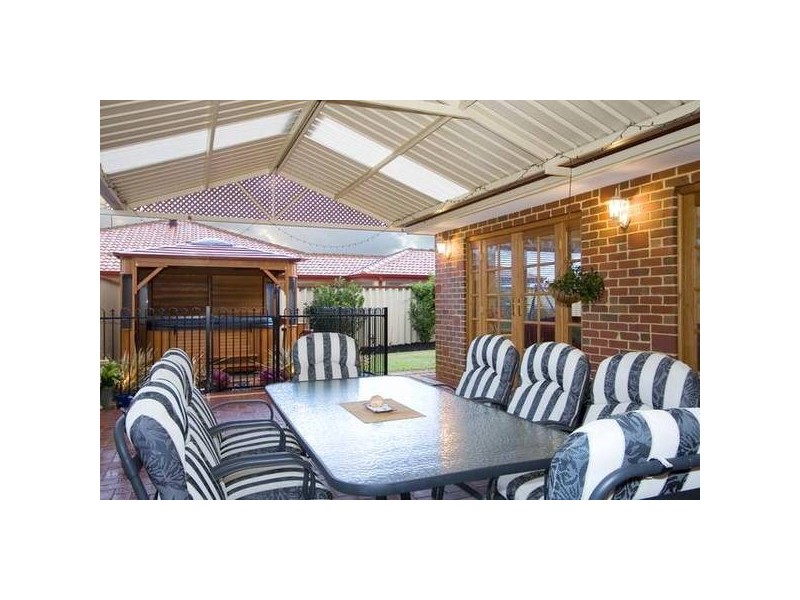 7 Hellfire Drive, Darch WA 6065