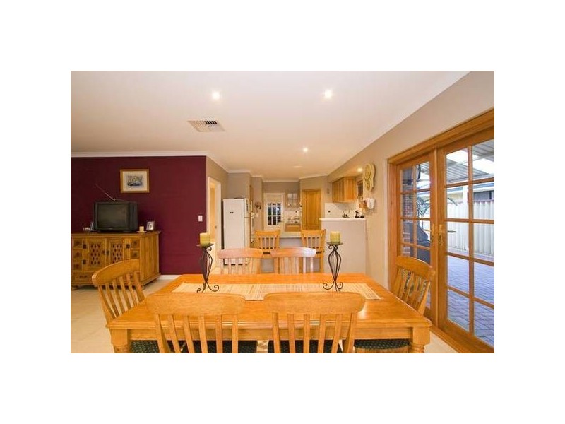 7 Hellfire Drive, Darch WA 6065