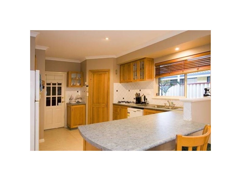 7 Hellfire Drive, Darch WA 6065