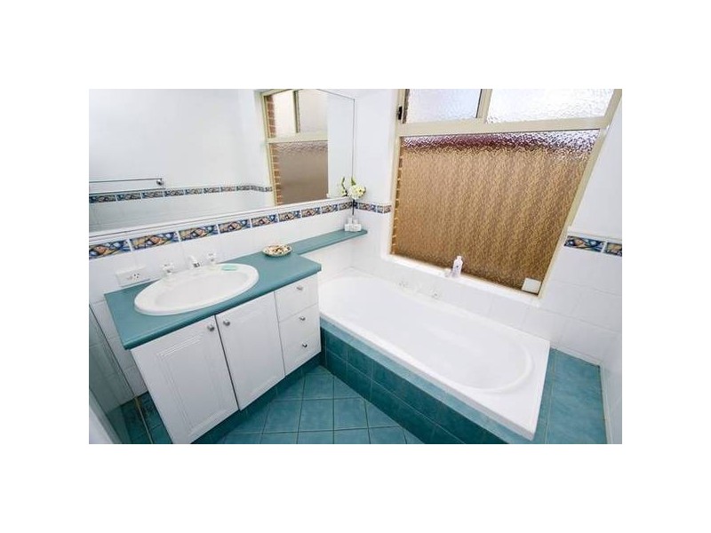 7 Hellfire Drive, Darch WA 6065