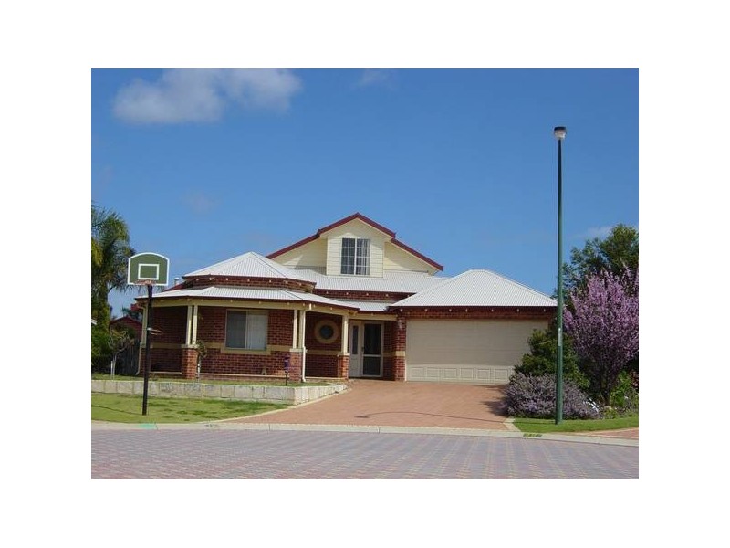 17 Sedgley Close, Landsdale WA 6065