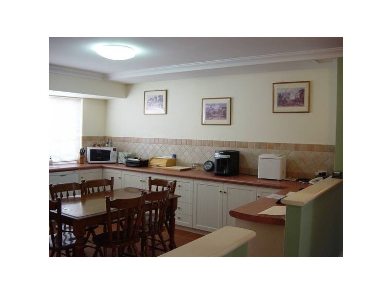 17 Sedgley Close, Landsdale WA 6065