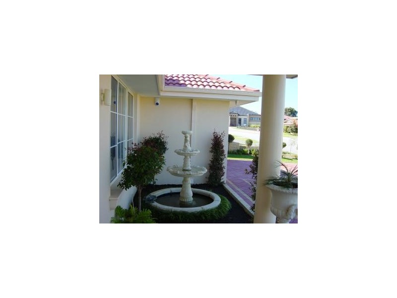 17 Sherwin Rise, Landsdale WA 6065