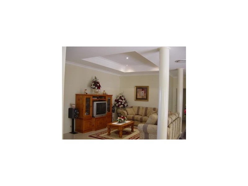 17 Sherwin Rise, Landsdale WA 6065