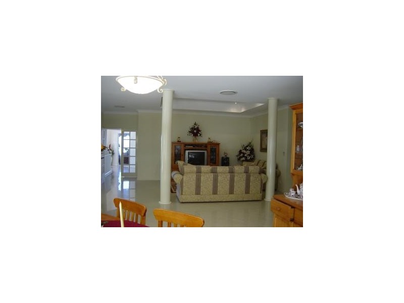 17 Sherwin Rise, Landsdale WA 6065