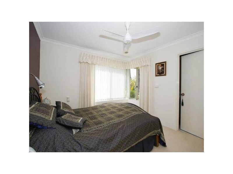 88 Azelia St, Alexander Heights WA 6064