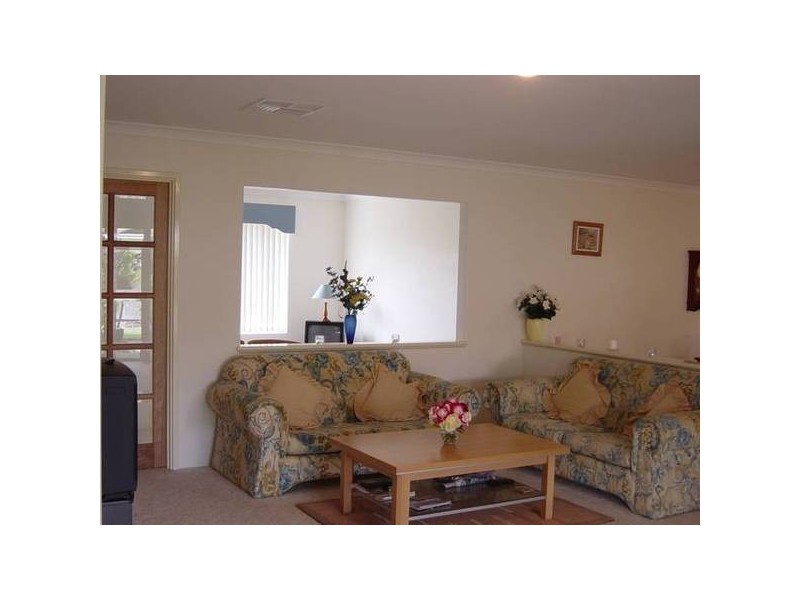 23 Southmead Drive, Landsdale WA 6065