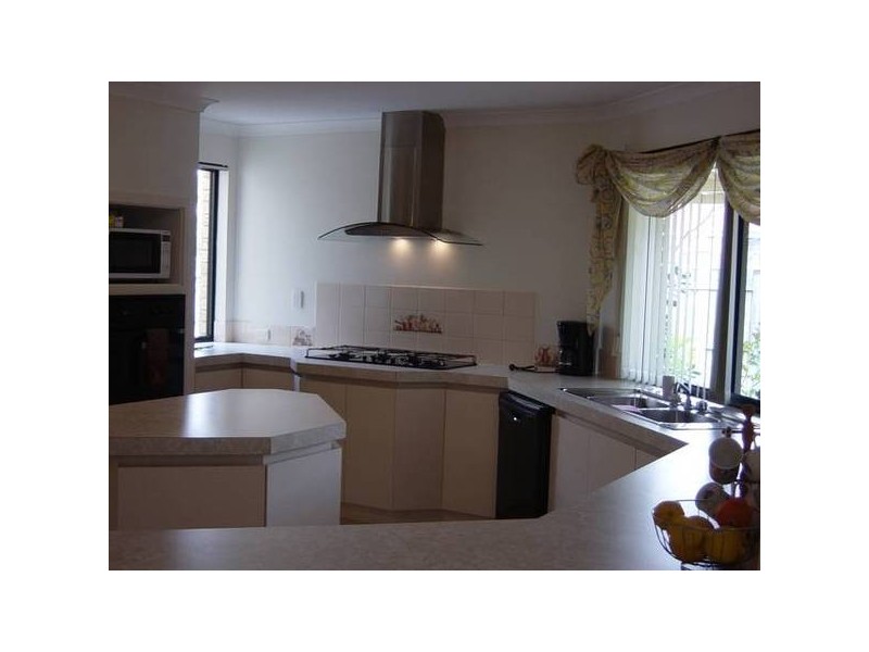 23 Southmead Drive, Landsdale WA 6065