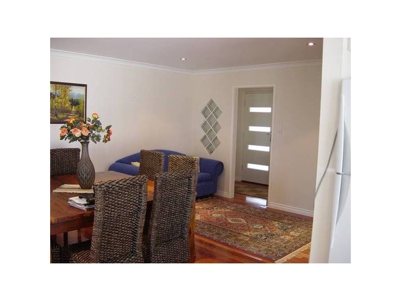25 B Feathertop Rise, Alexander Heights WA 6064